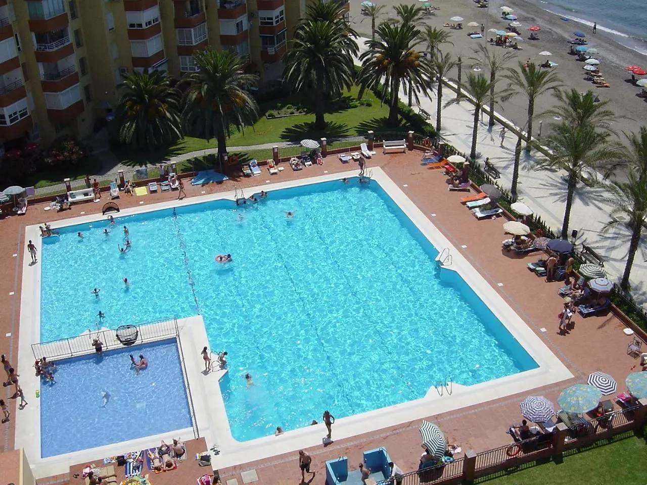 Apartment Apartamentos Intercentro Algarrobo-Costa Apartamentos Turisticos -Inmobiliaria Spain